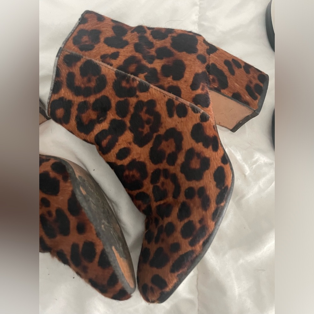 Zara leopard print ankle boot. Size EU 37
